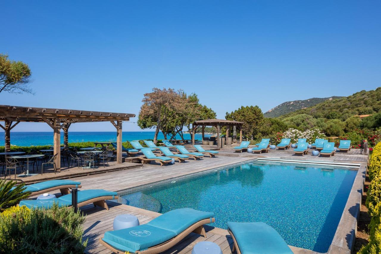 Hotel Le Ruesco أولميتو المظهر الخارجي الصورة